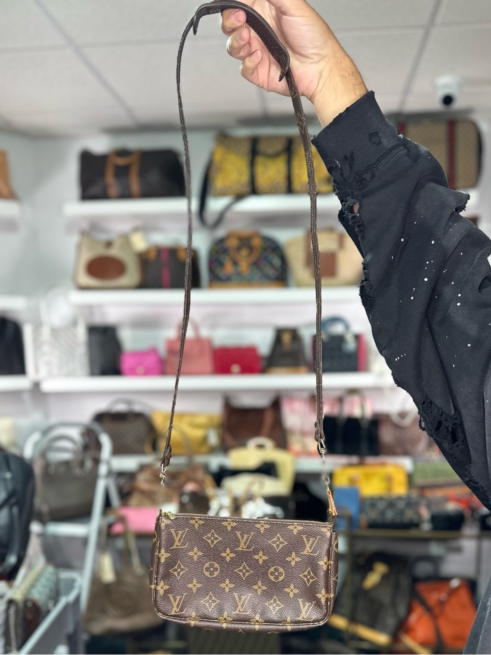 LV Monogram Pochette